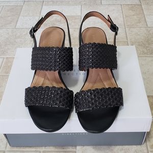 New Directions Black Sandals